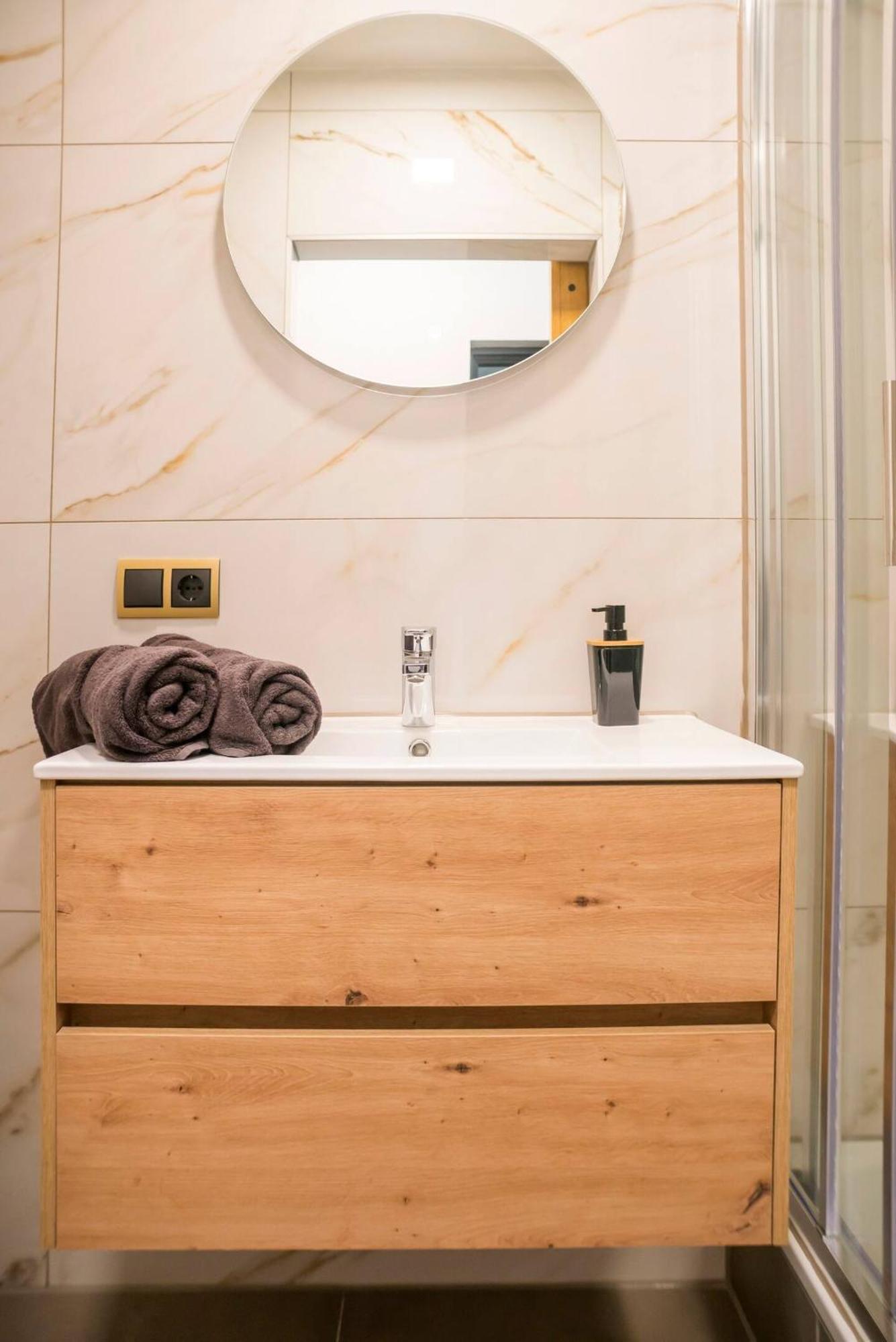 Hotspot Location, Wifi, Bed En Koffie Harmony Apartment ติลเบิร์ก ภายนอก รูปภาพ